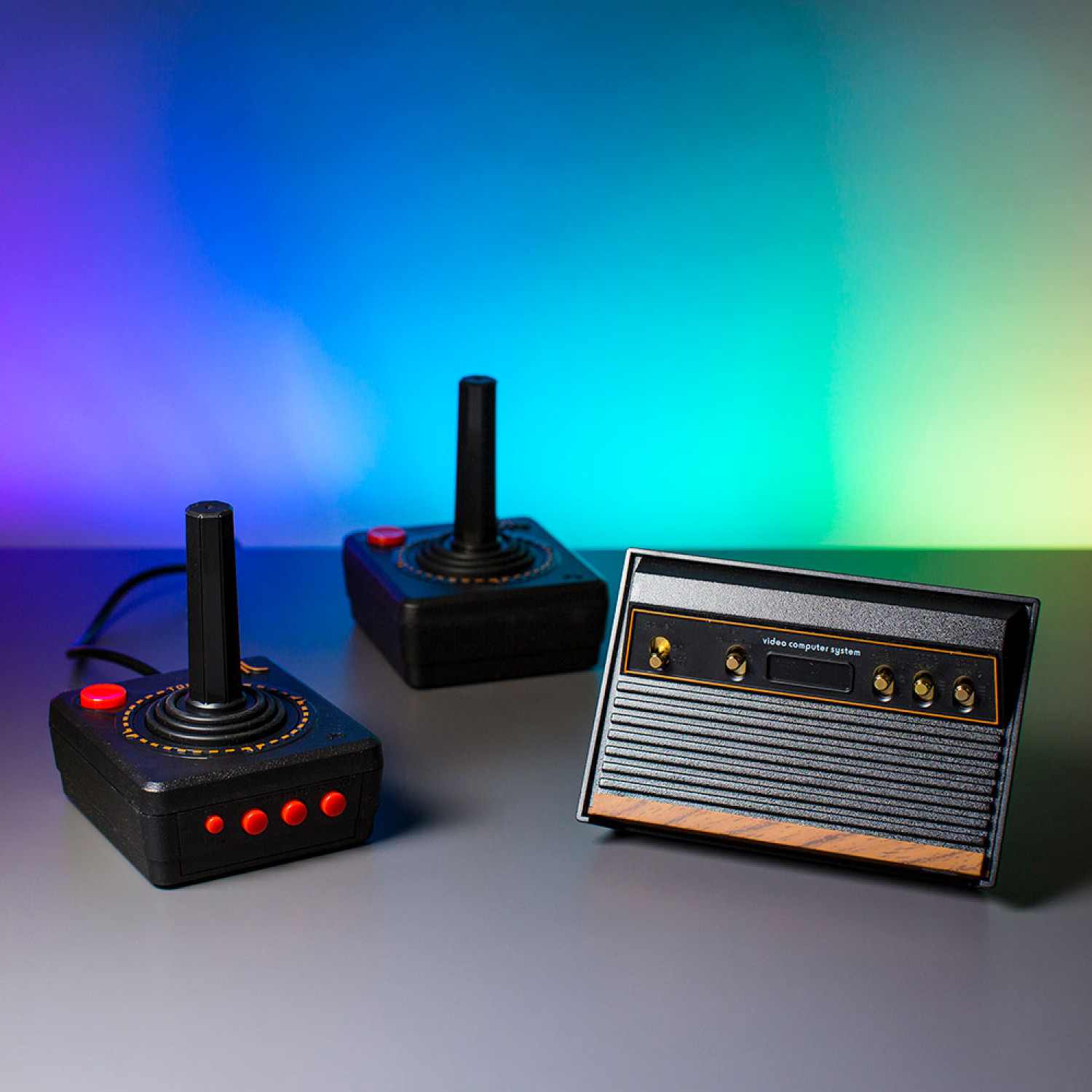The Source Atari Flashback 12 Κονσόλα Βιντεοπαιχνιδιών με είσοδο HDMI εσωτερική μνήμη και δύο χειριστήρια